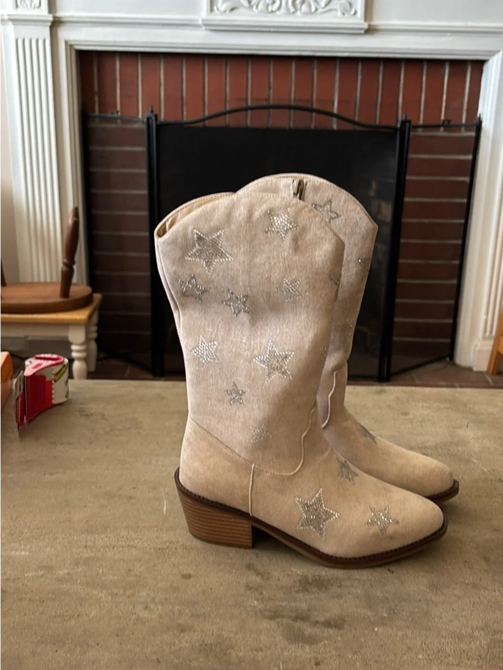 Girls Tan Suede Star Cowboy Boots Size 4 (A-5)